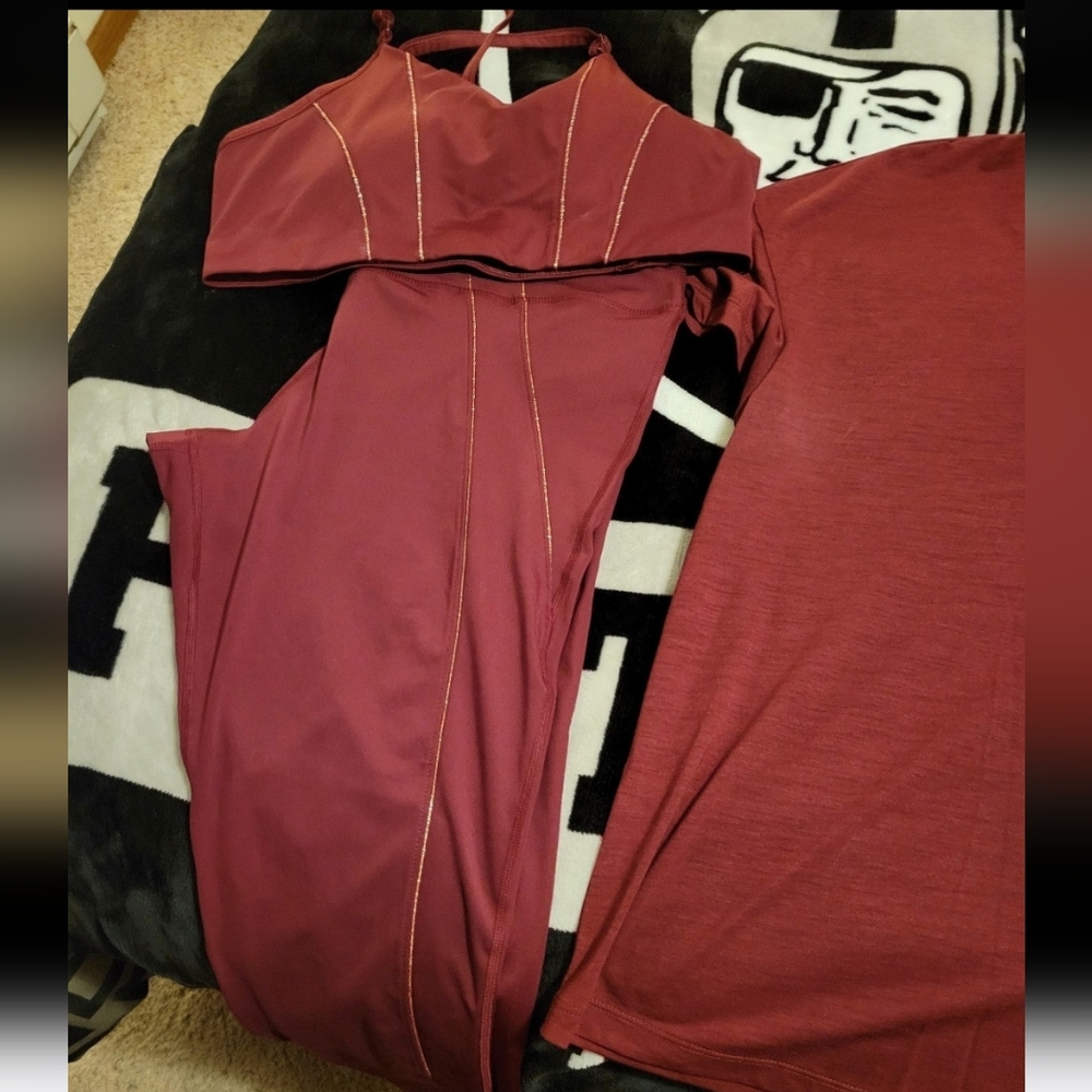 Nike yoga outfit.